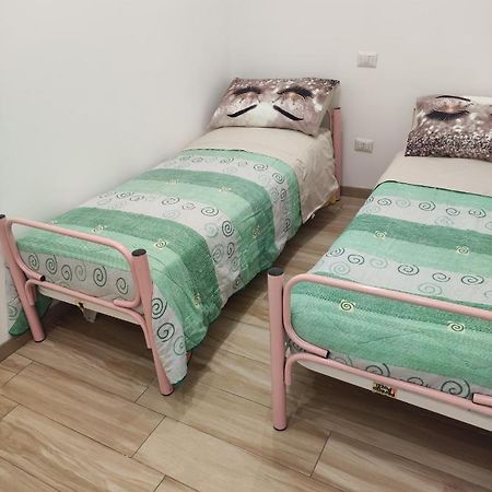Giada'S House Apartment Cimitile ภายนอก รูปภาพ